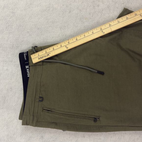 Huckberry Roark Layover Travel Shorts Mens 36 Green Everyday Stretch Hiking - Picture 9 of 13